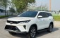 Toyota Fortuner Legender bổ sung thêm phiên bản máy xăng: Đắt hơn 45 triệu, dự kiến ra mắt vào tháng sau