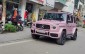 Mục sở thị Mercedes-AMG G63 mang 'lớp áo' hồng đặc biệt trên phố Hà Nội