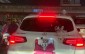 Xác minh chủ xe Mercedes 'cố tình' gắn nơ hồng để che biển số