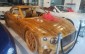 Chiêm ngưỡng Bentley làm hoàn toàn từ gỗ, giá ngang ngửa xe sang thật