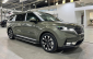 Lô xe KIA Carnival 2024 mới 'keng' vừa về đại lý đã được ưu đãi, gây sức ép lên VW Viloran