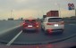 'Thót tim' tình huống nữ tài xế phanh gấp, chuyển làn đột ngột trên cao tốc