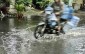 Mùa mưa và những mối nguy thầm lặng trên đường: Tài xế cần biết để tự bảo vệ mình