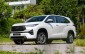 Toyota Innova Cross tiếp tục dẫn đầu doanh số xe hybrid tháng 7/2025